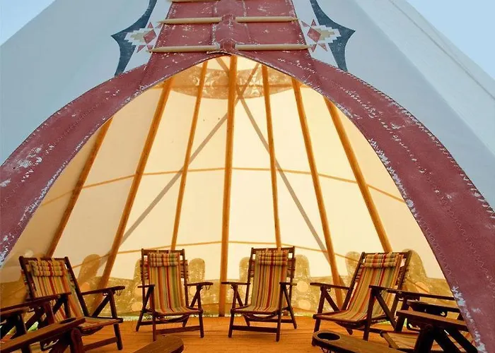 Resort Rustic Creekside 4*