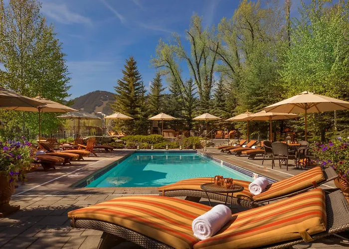 Rustic Creekside 4* Jackson