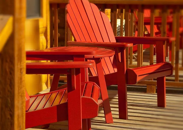 Rustic Creekside Resort 4*