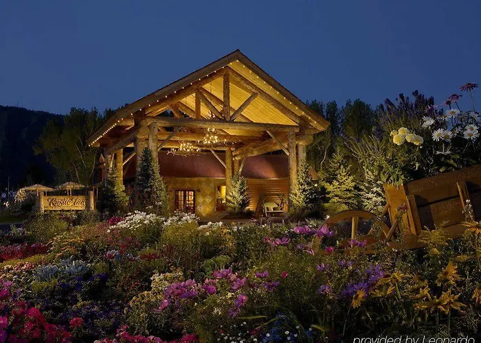 Rustic Creekside Resort Jackson