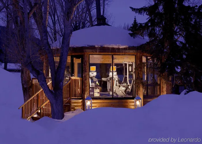 Resort Rustic Creekside 4*