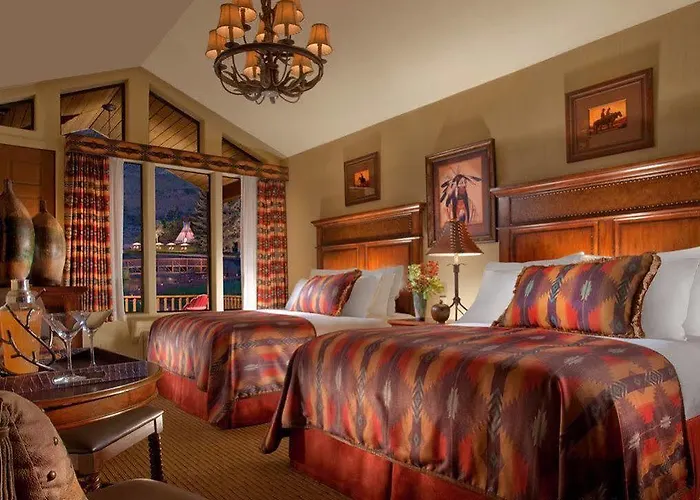 Rustic Creekside Resort Jackson