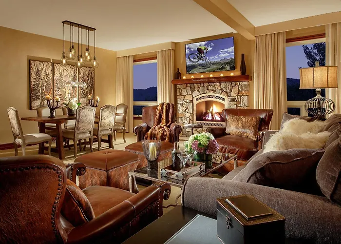 Rustic Creekside Resort Jackson